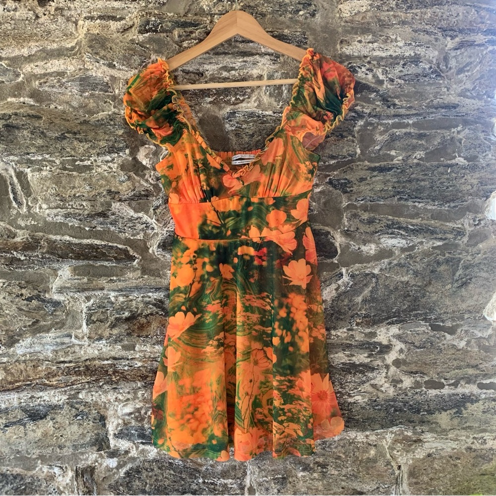 Urban Outfitters Ruffle Orange Floral Mini Dress-Size Women’s Small